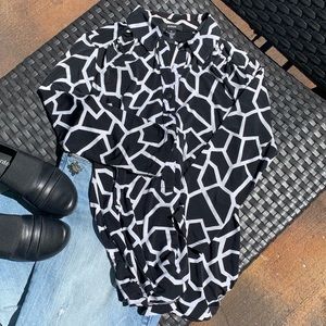 Alfani  Giraffe Black and White Shirt